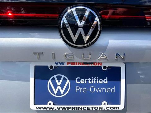 Used 2025 Volkswagen Tiguan S AWD/4WD image 17