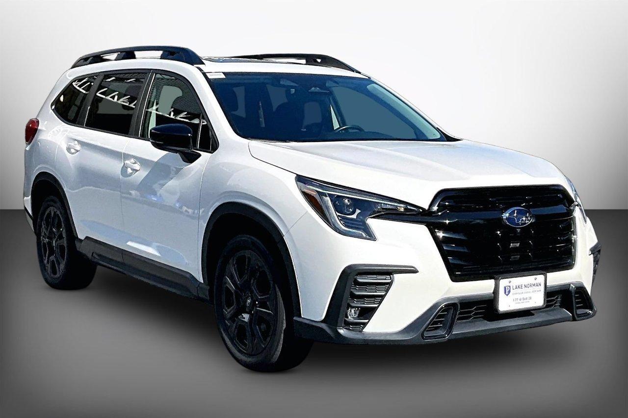 Used 2024 Subaru Ascent Onyx Edition Limited AWD/4WD image 1