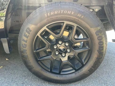 Used 2025 Ford F150 STX w/ STX Black Appearance Package RWD image 6