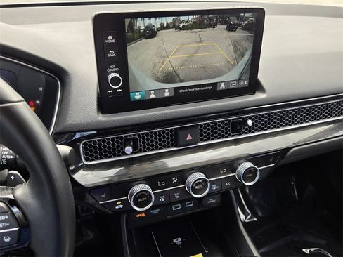 Used 2024 Honda Civic Sport Touring image 22