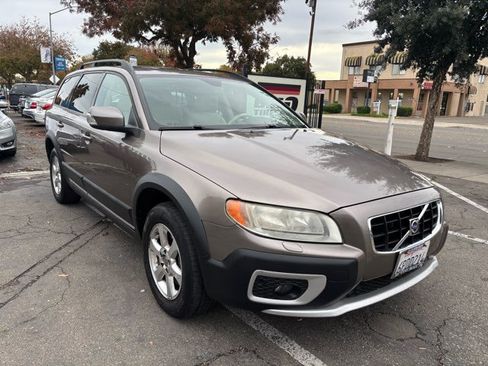 Used 2008 Volvo XC70 3.2 AWD/4WD image 3