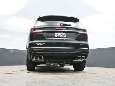 New 2026 GMC Acadia AT4 w/ Luxury Package AWD/4WD image 37