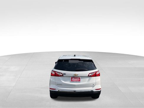 Used 2021 Chevrolet Equinox LT FWD image 5