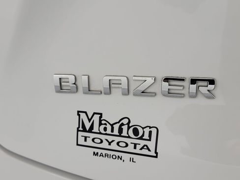 Used 2023 Chevrolet Blazer LT image 11