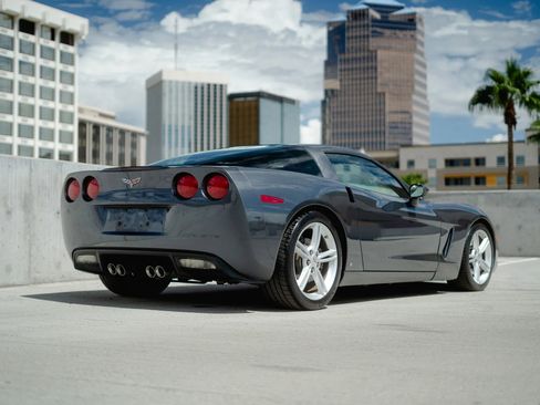 Used 2009 Chevrolet Corvette Coupe w/ Preferred Equipment Group image 28