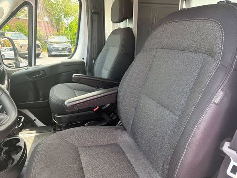 Used 2023 RAM ProMaster 3500 FWD image 14