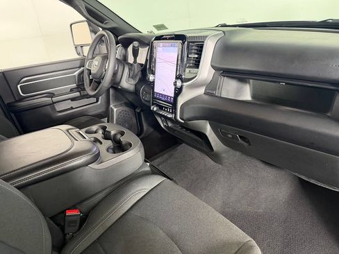 Used 2026 RAM 2500 Big Horn AWD/4WD image 16
