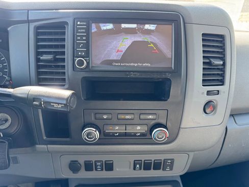Used 2020 Nissan NV 2500 SV image 15
