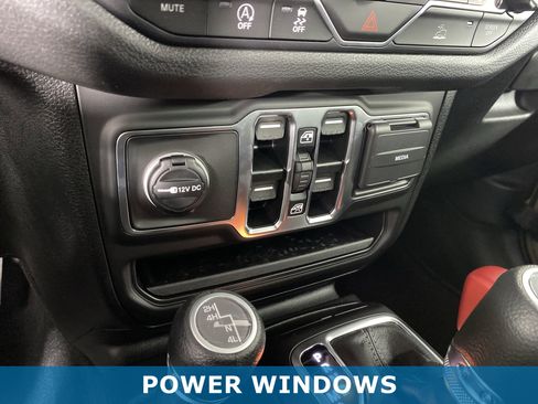 New 2025 Jeep Wrangler Sport S image 27