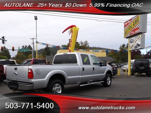 Used 2016 Ford F250 XLT w/ XLT Interior Package image 5