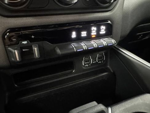 Used 2021 RAM 1500 Big Horn AWD/4WD image 42