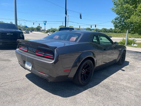 Used 2023 Dodge Challenger SRT Hellcat RWD image 3