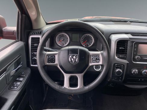 Used 2024 RAM 1500 Classic SLT AWD/4WD image 12