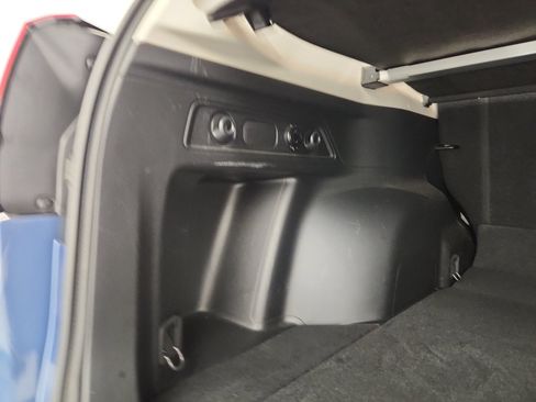 Used 2023 Subaru Forester Premium image 36