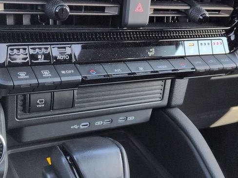 Certified 2025 Toyota Land Cruiser image 23