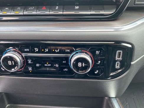 Used 2023 GMC Sierra 1500 SLT w/ SLT Premium Package image 14