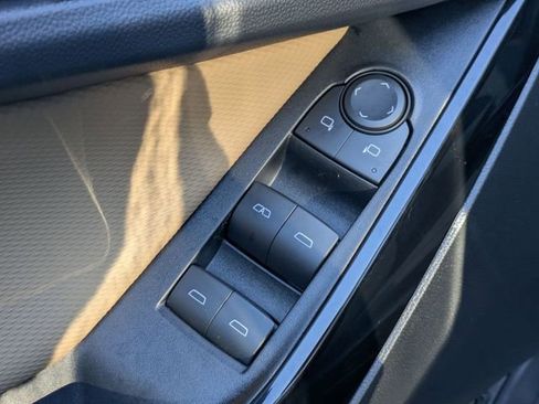 New 2026 Chevrolet Equinox ACTIV w/ Safety and Technology Package image 9