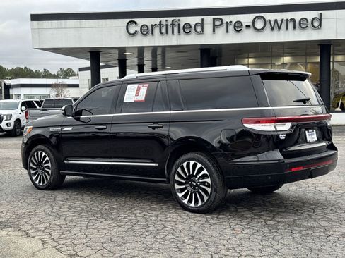 Used 2024 Lincoln Navigator L Black Label image 8