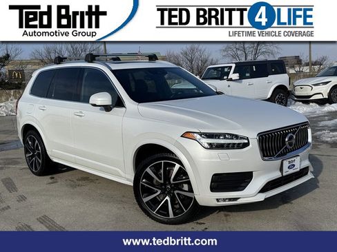 Used 2020 Volvo XC90 T6 Momentum w/ Protection Package Premier image 1