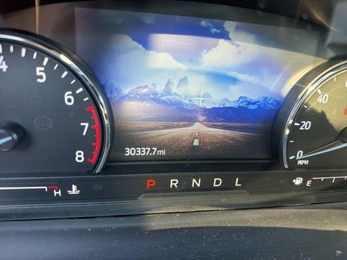 Used 2023 Ford Explorer XLT w/ Equipment Group 202A AWD/4WD image 5