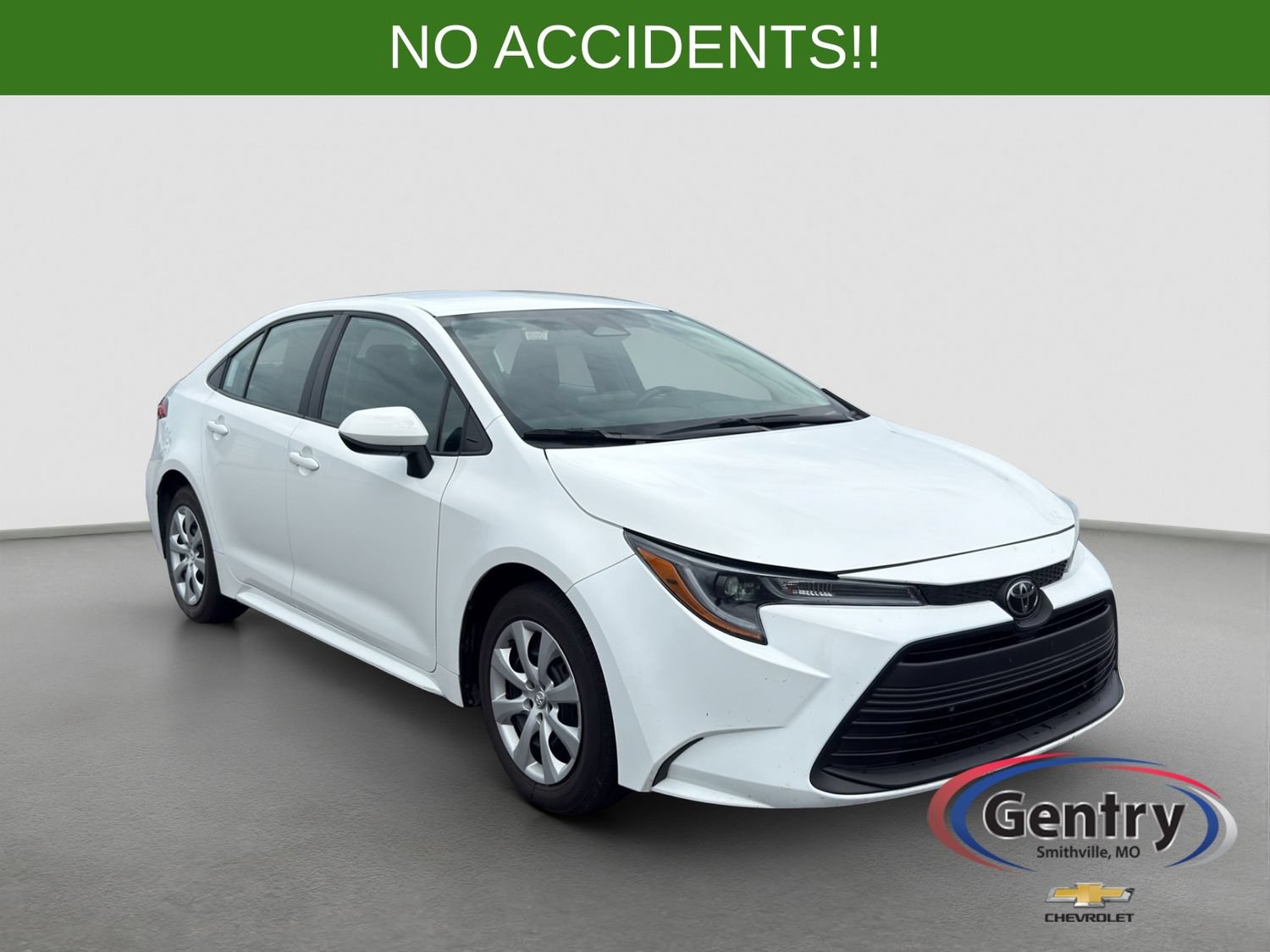 Used 2024 Toyota Corolla LE FWD image 8
