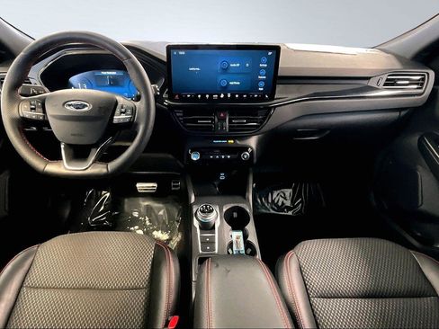 Used 2023 Ford Escape ST-Line Select w/ Tech Pack #2 image 7