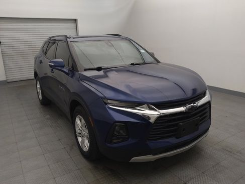 Used 2022 Chevrolet Blazer LT w/ Sound & Technology Package FWD image 13