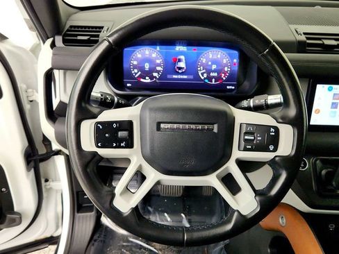 Used 2020 Land Rover Defender 110 SE AWD/4WD image 14
