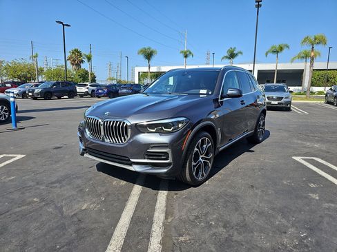 Used 2022 BMW X5 sDrive40i w/ Parking Assistance Package RWD image 3