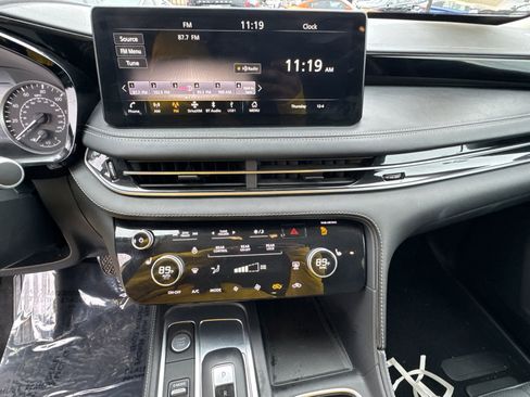 Used 2023 INFINITI QX60 Pure image 29