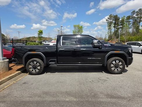 Used 2024 GMC Sierra 2500 Denali w/ Denali Reserve Package image 3