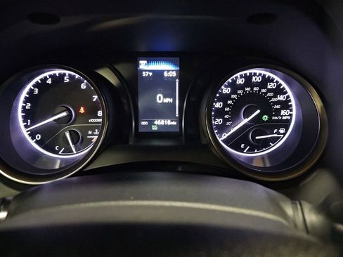 Certified 2024 Toyota Camry SE image 10