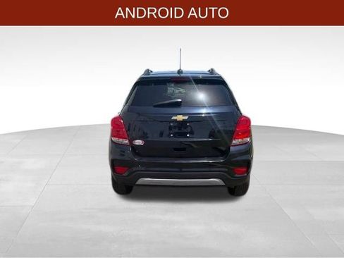 Used 2021 Chevrolet Trax LT AWD/4WD image 6