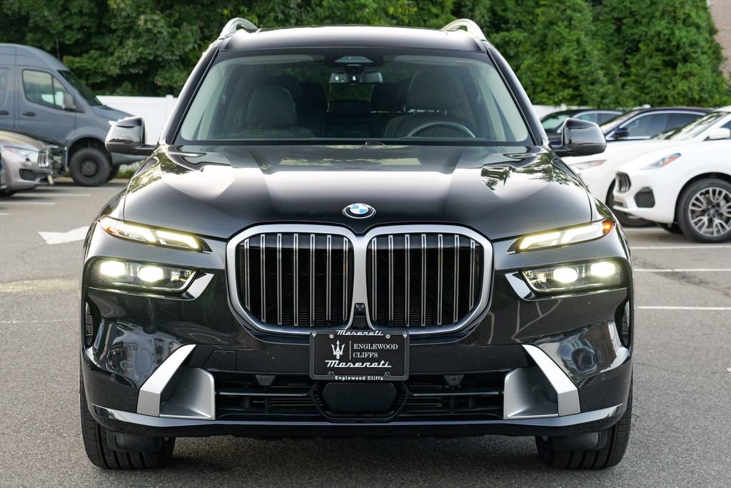 Used 2026 BMW X7 xDrive40i AWD/4WD image 2