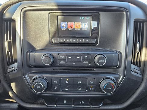 Used 2015 Chevrolet Silverado 2500 W/T AWD/4WD image 32