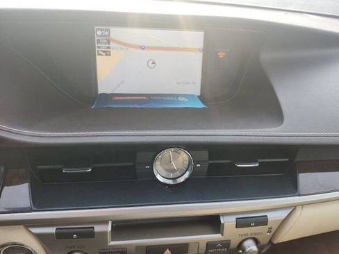 Used 2017 Lexus ES 350 image 21