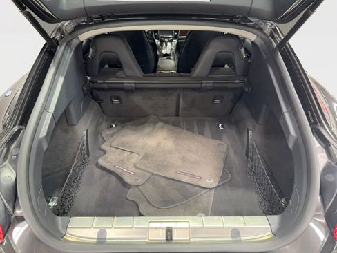 Used 2011 Porsche Panamera 4 image 21