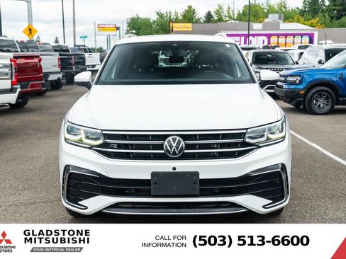 Used 2022 Volkswagen Tiguan SEL R-Line AWD/4WD image 2