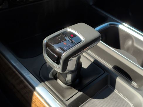 New 2026 Chevrolet Silverado 1500 High Country w/ Technology Package AWD/4WD image 29