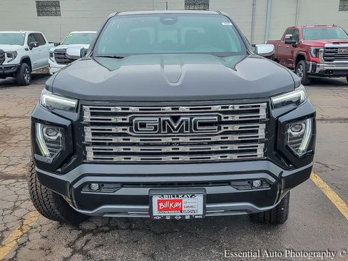 New 2026 GMC Canyon Denali w/ LPO, Denali Black Edition image 5