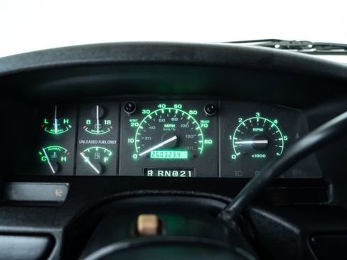 Used 1996 Ford Bronco XLT image 31