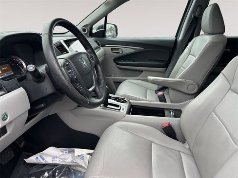 Used 2018 Honda Pilot EX-L image 9