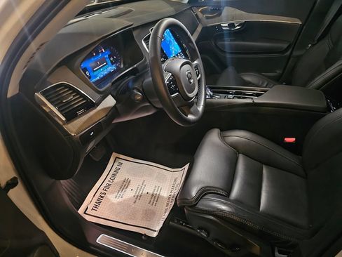 Certified 2024 Volvo XC90 B6 Ultimate AWD/4WD image 15