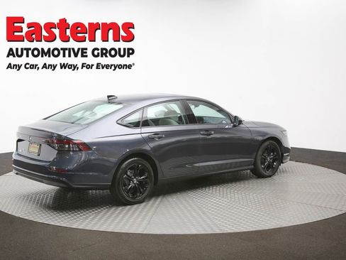 Used 2025 Honda Accord SE image 42