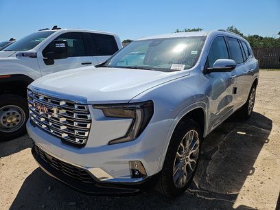 New 2026 GMC Acadia Denali w/ Super Cruise Package