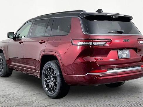 New 2026 Jeep Grand Cherokee L Summit w/ Obsidian Package AWD/4WD image 4