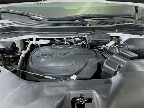 Used 2022 Honda Passport TrailSport image 9