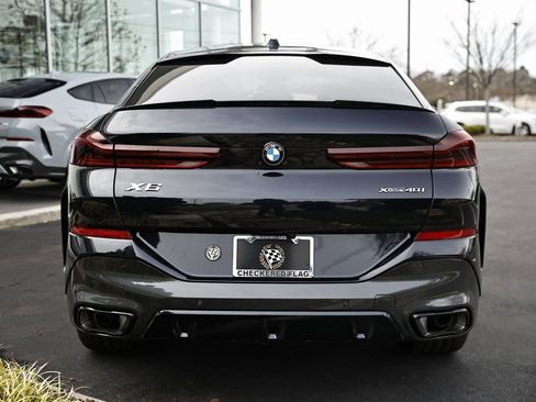 New 2026 BMW X6 xDrive40i w/ Climate Comfort Package image 10