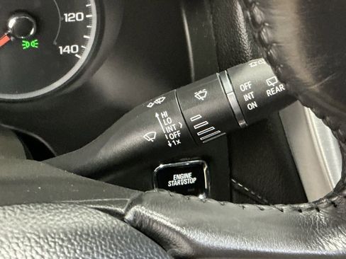 Used 2019 GMC Acadia SLE w/ LPO, Floor Liner Package image 13