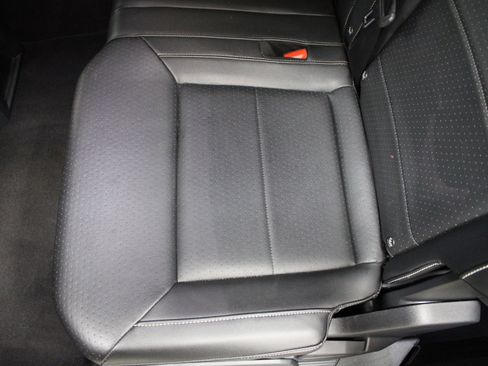 Used 2021 Volkswagen Atlas SE image 21